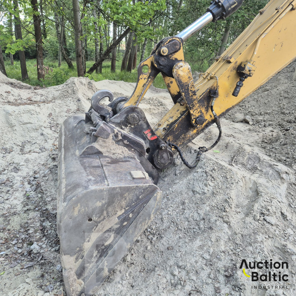 Caterpillar M 318 C