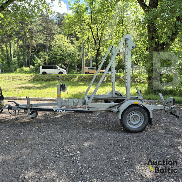 Tiki Treiler KP1500-RB
