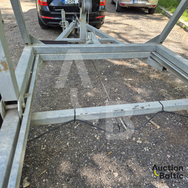 Tiki Treiler KP1500-RB
