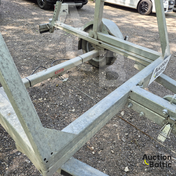 Tiki Treiler KP1500-RB