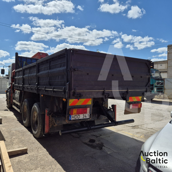 Iveco AD260T35 + Palfinger PK36002