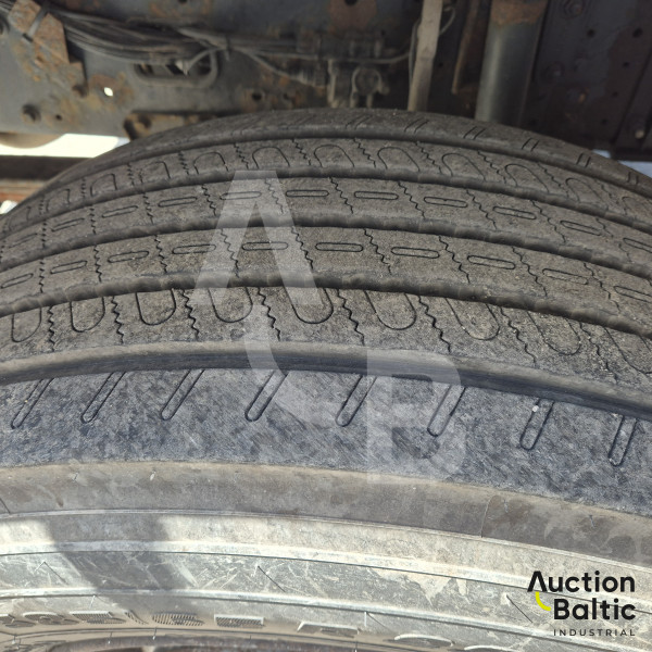 Iveco AD260T35 + Palfinger PK36002