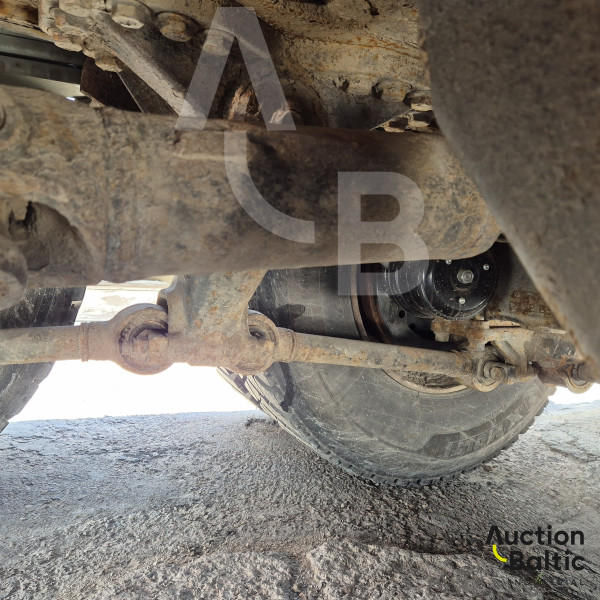Iveco AD260T35 + Palfinger PK36002