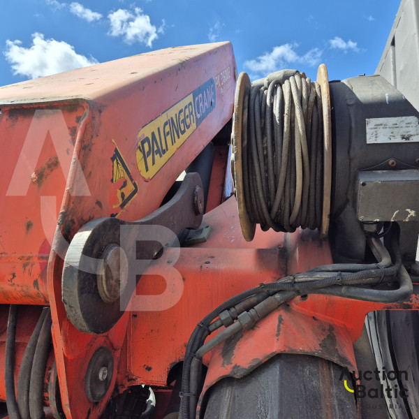 Iveco AD260T35 + Palfinger PK36002