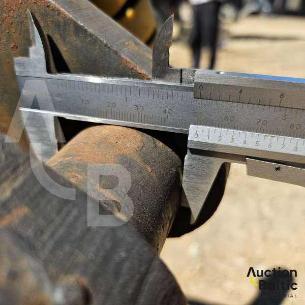 Engcon 10LE9 + bucket