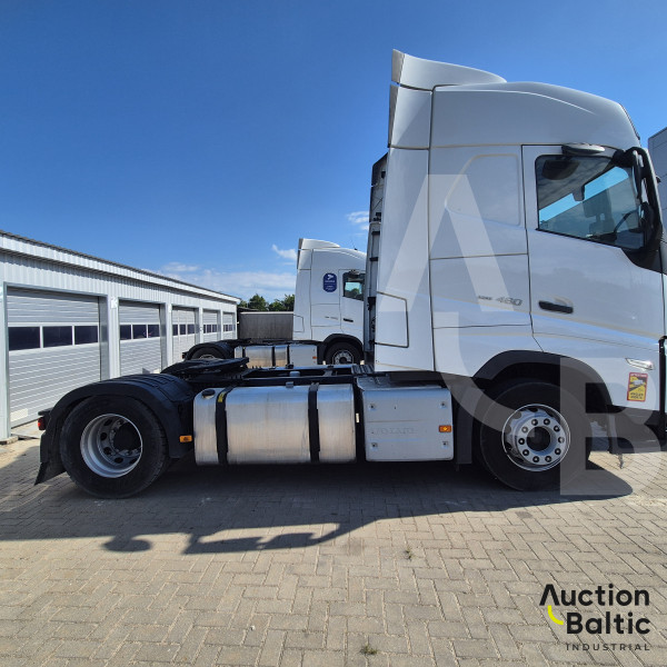 Volvo FH460