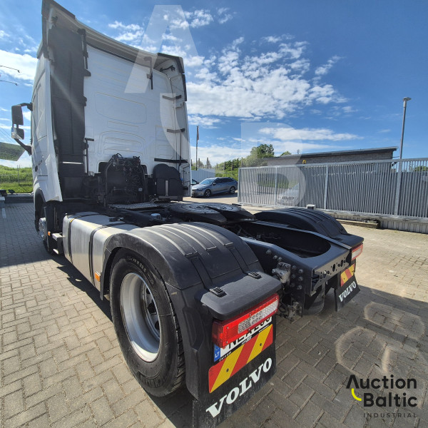 Volvo FH460