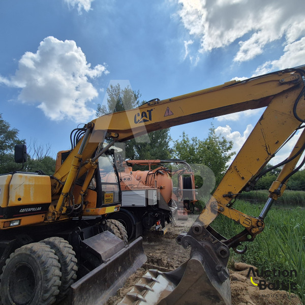 Caterpillar M 315