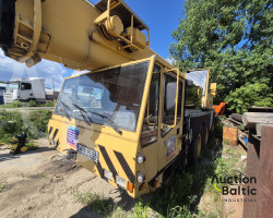 Demag AC 155