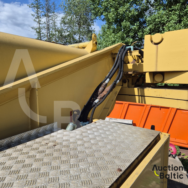 Demag AC 155
