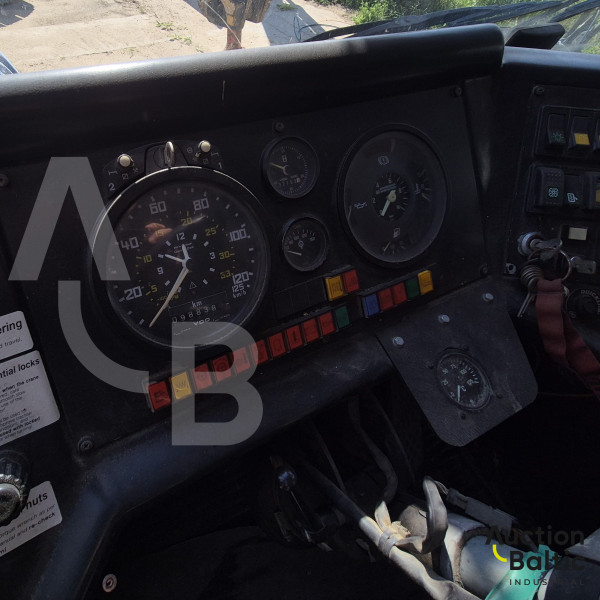 Demag AC 155