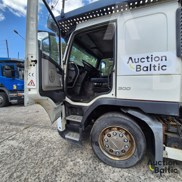 Volvo FM300 + Rolfo Sirio + Rolfo C171