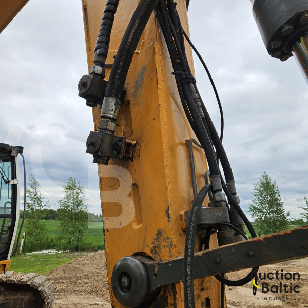 Liebherr R 900 C Litronic
