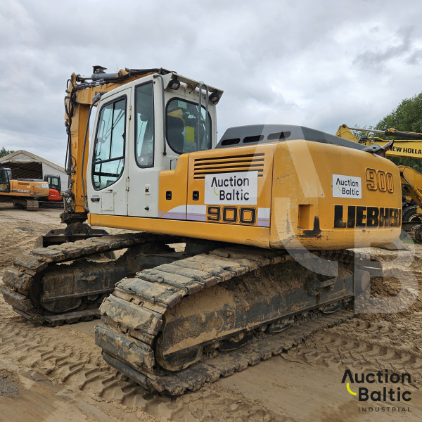 Liebherr R 900 C Litronic