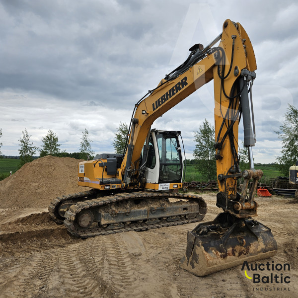 Liebherr R 900 C Litronic
