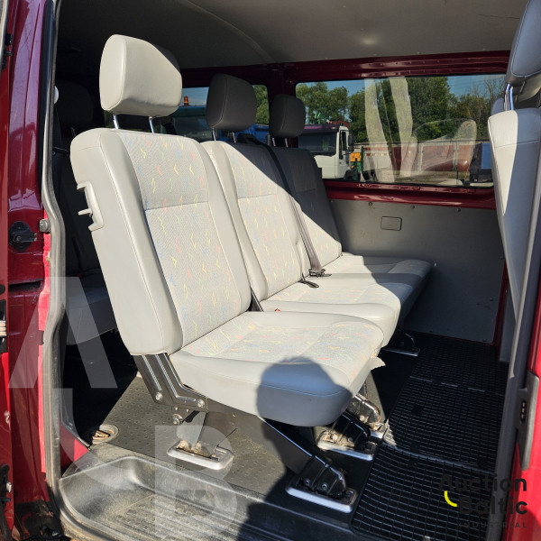 Volkswagen Transporter O. Caravelle