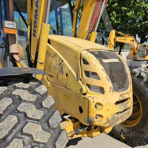 Komatsu WB93S-5E0