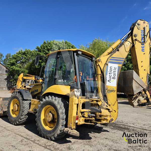 Komatsu WB93S-5