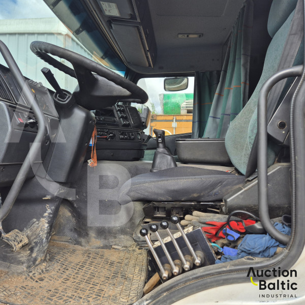 Volvo FM12