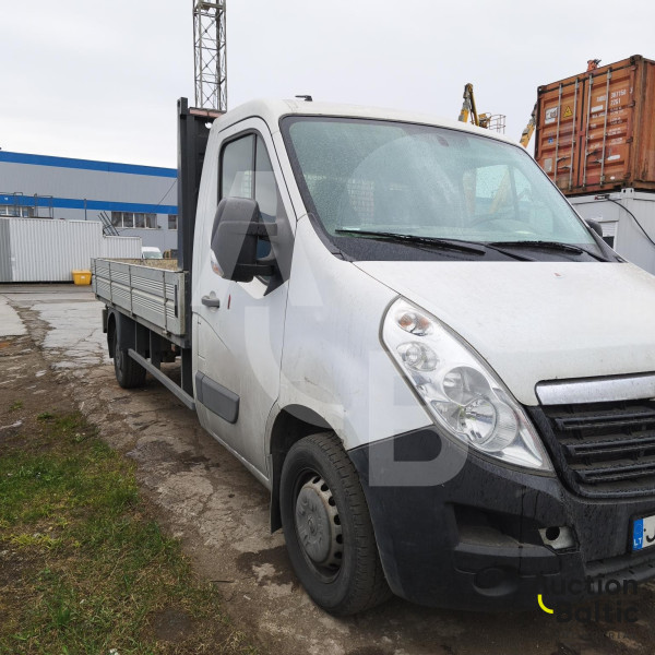 Opel Movano