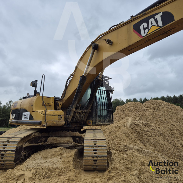 Caterpillar 329 D LN