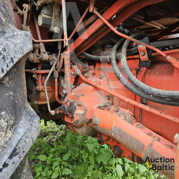 Belarus 	MTZ 82