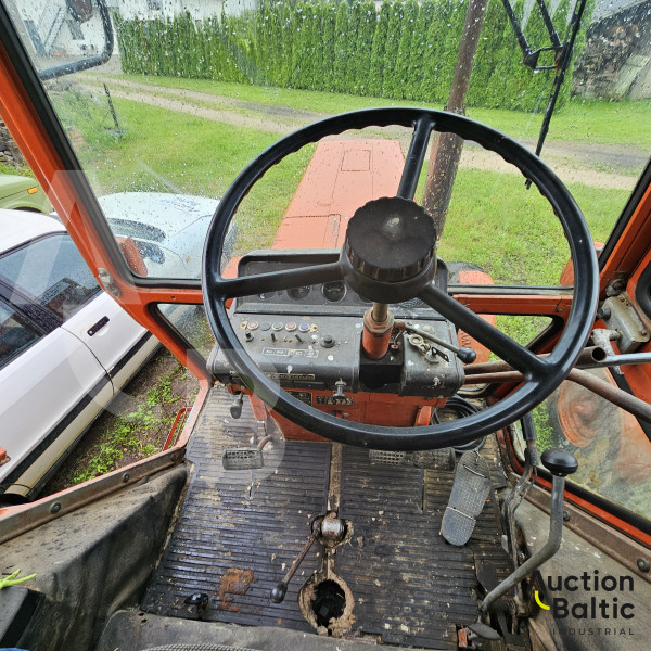 Belarus 	MTZ 82