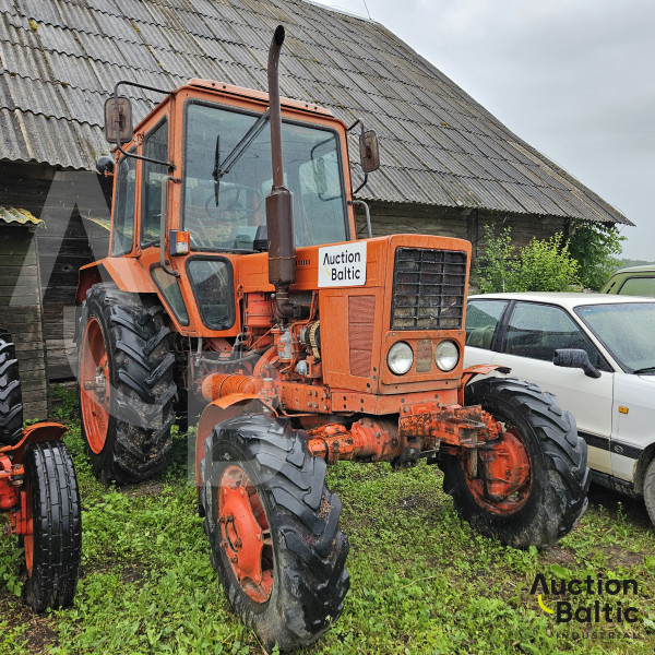 Belarus 	MTZ 82