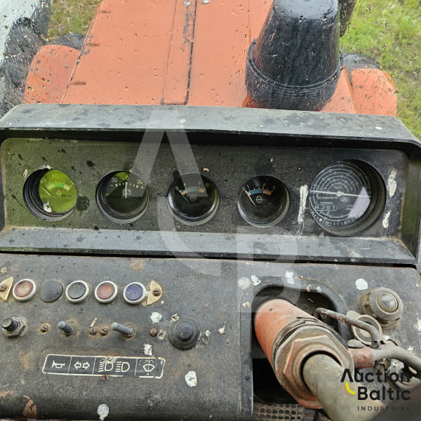 Belarus 	MTZ 82