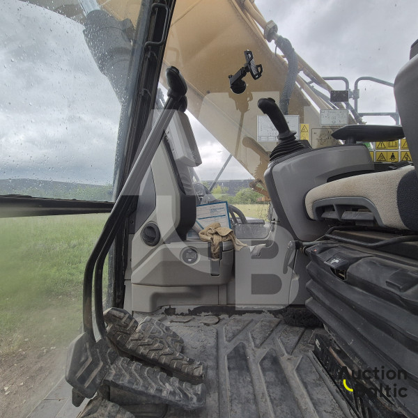 Caterpillar 324 E