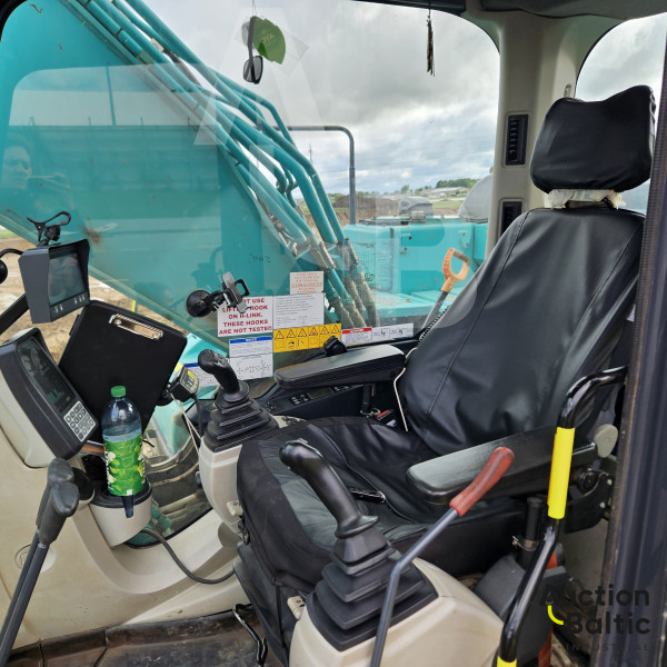 Kobelco SK 210 LC-10