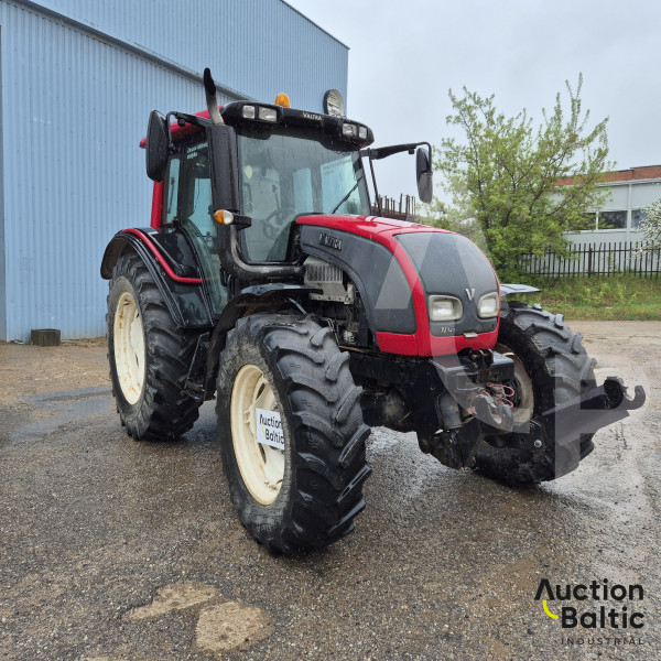 Valtra N141H + Pomot T 546/2.