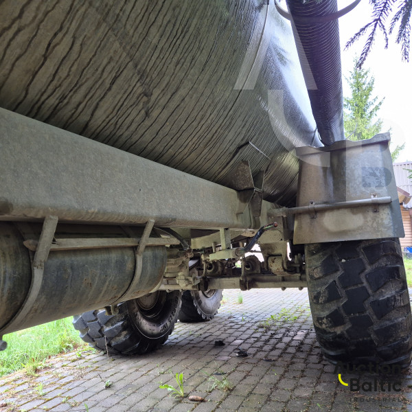 Valtra N141H + Pomot T 546/2.
