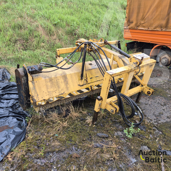 Valtra N141H + Pomot T 546/2.