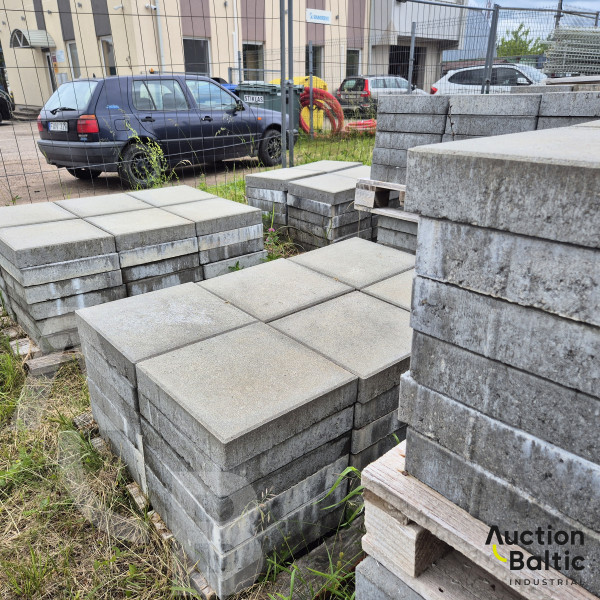 Concrete sidewalk tiles