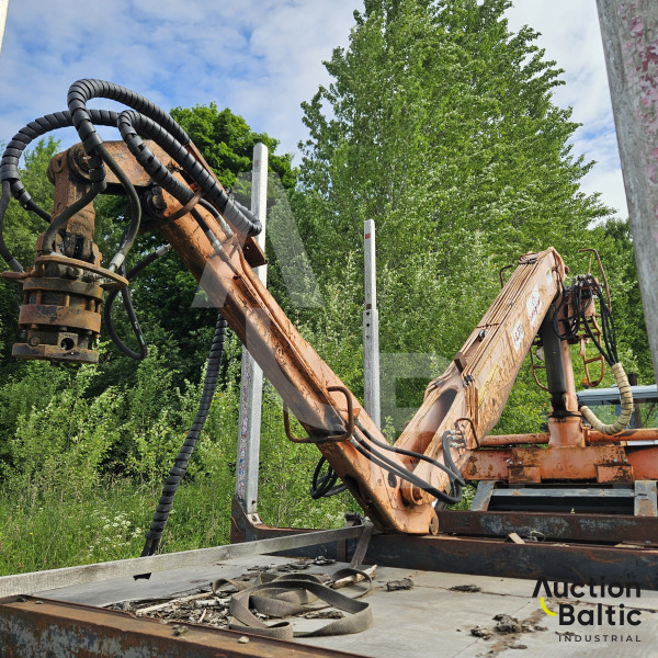 ChTZ T-150K + Krone SDP 27 + Epsilon