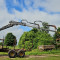 John Deere 810 D