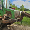 John Deere 810 D