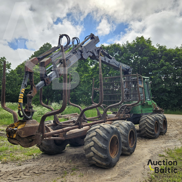 John Deere 810 D