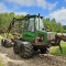 John Deere 810 D