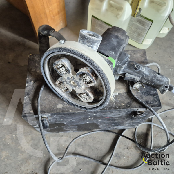 Wall and ceiling sander