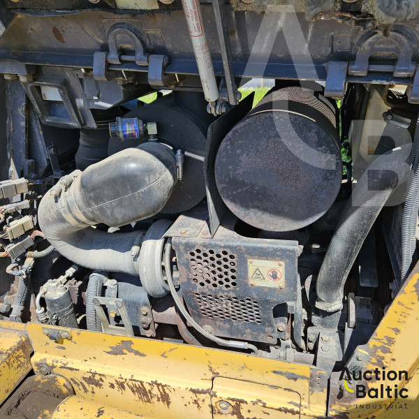 Komatsu D41P-6