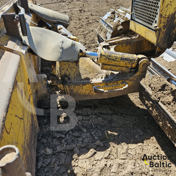 Komatsu D41P-6