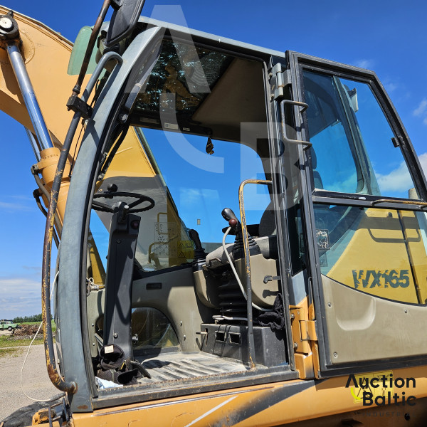 CASE WX 165
