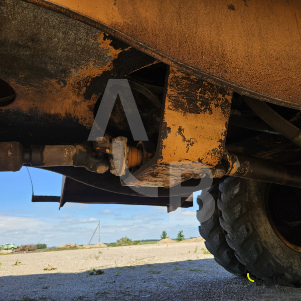 CASE WX 165