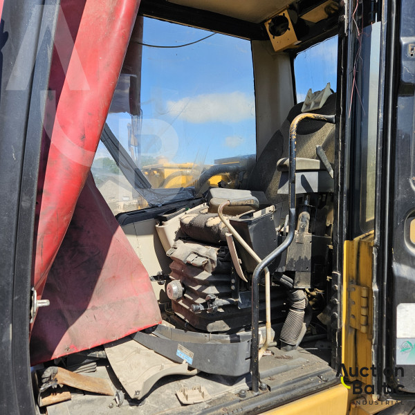 Caterpillar 318 C