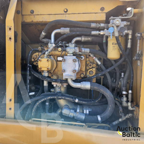 Caterpillar 318 C