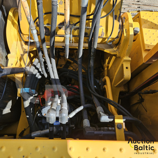 JCB JS 160 LC