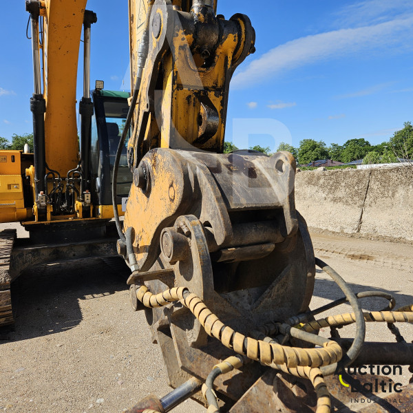 JCB JS 160 LC