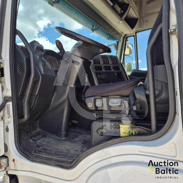 Iveco AS440S45T/P